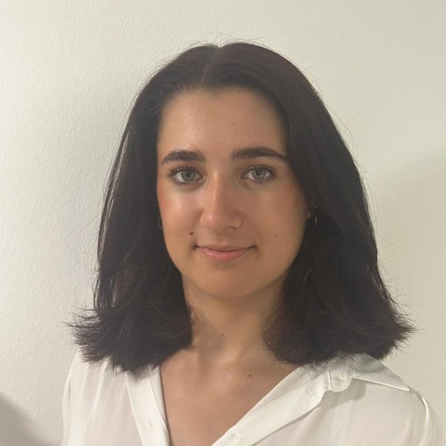 Alma Klusóczki, Studentische Mitarbeiterin