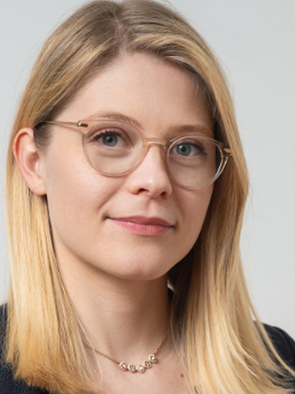 Mag. Jana Cernakova